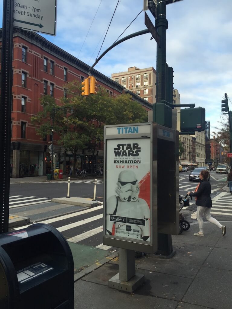 NYスターウォーズ展の広告