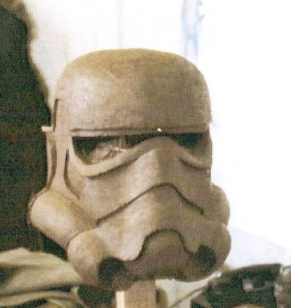 http://www.rspropmasters.com/wp-content/uploads/2014/02/liz_moores_stormtrooper_helmet_sculpt-570x604.jpg