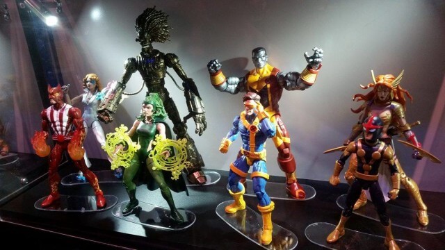 http://marveltoynews.com/wp-content/uploads/2016/07/SDCC-2016-Marvel-Legends-X-Men-2017-Figures-Display-640x360.jpg