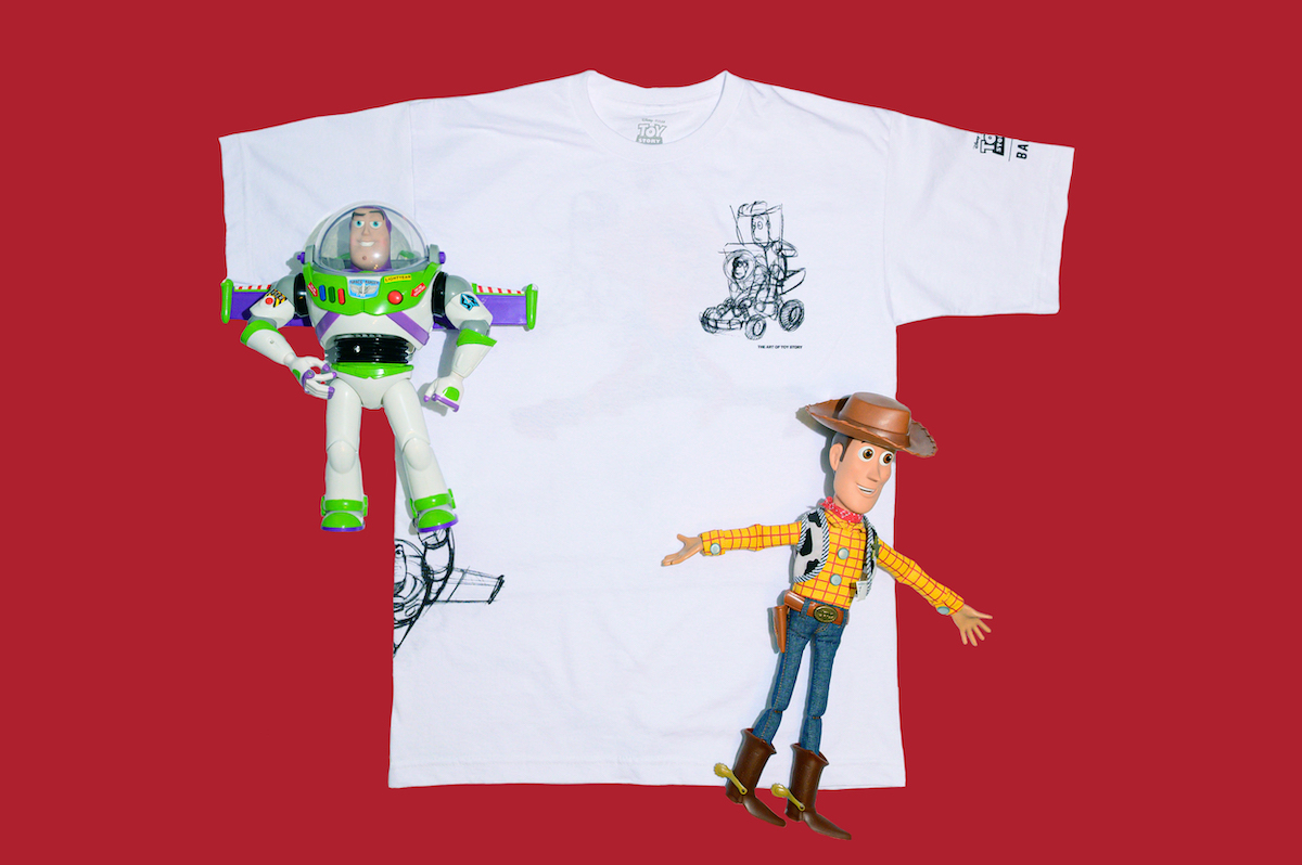 トイ・ストーリーのアパレル TOYSTORY WOODY&BUZZ SKETCH T