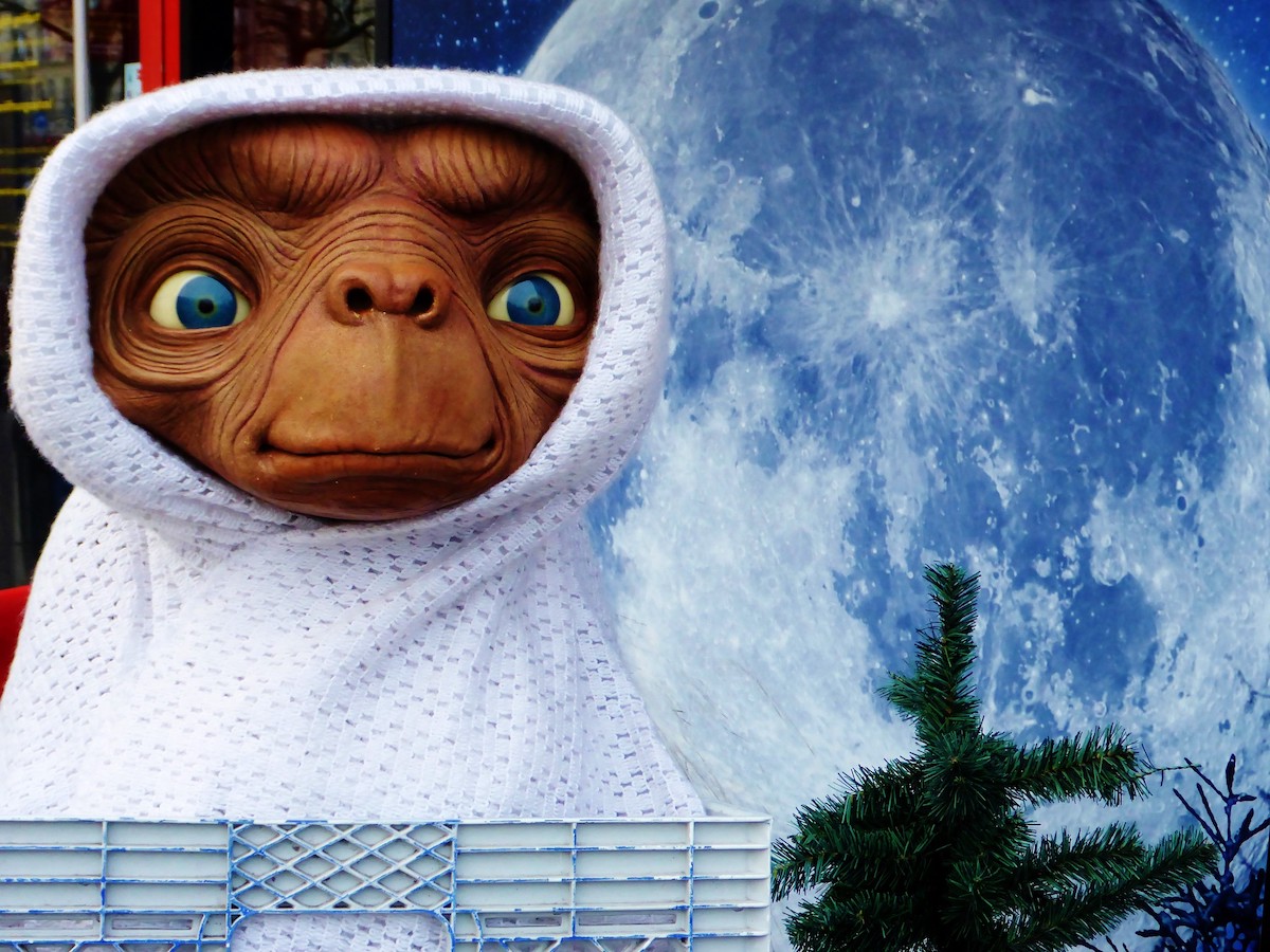 E.T.